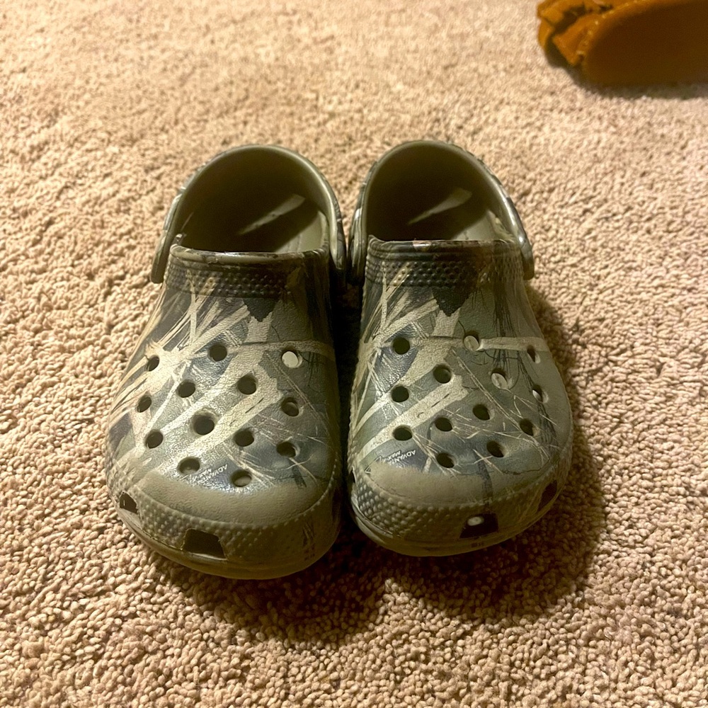Crocs
